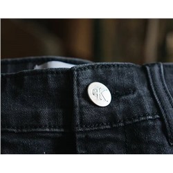 Calvi*n Klei*n 👕 мужские шорты из эластичной джинсовой ткани, отшиты на фабрике из остатков оригинальной ткани бренда✔️ большой размерный ряд