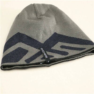 Тонкая, теплая шапка Skecher*s, модель унисекс  Экспорт 👟