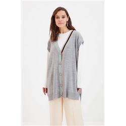 TRENDYOL MODEST Gri Yakası Şerit Detaylı Triko Süveter TCTAW22UV0002