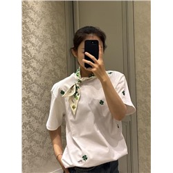 Футболка унисекс со стильной  и нежной вышивкой клевера 2 цвета  ДИО*Р