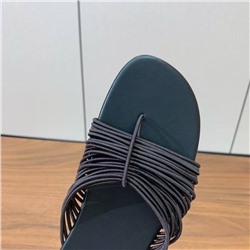 Женские шлепки  ЗЕ РО*У 🤍