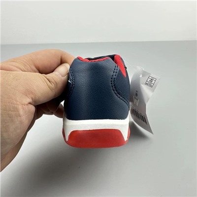 Кроссовки детские светящиеся, экспорт МАРВЕ*Л