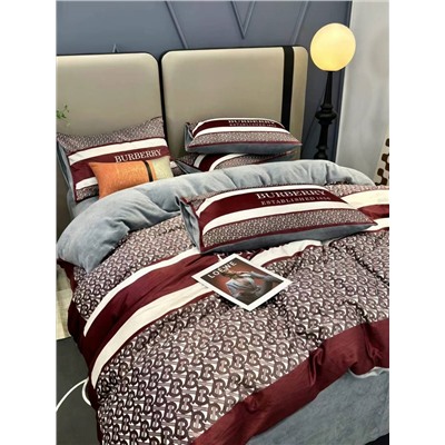 Скидки 🍀велюр 299ю  Размер : евро & кингсайз  Евро :  Пододеяльник 200*230  Простыня 250*250 Наволочки 48*74*2шт  Кингсайз:  Пододеяльник 220*240 Простыня 250*270 Наволочки 48*74*2шт