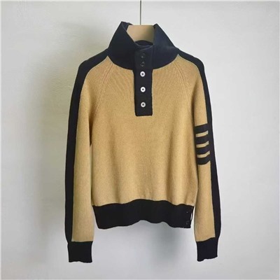 Свободный свитер