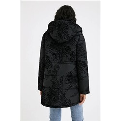 Chaqueta slim acolchada capucha