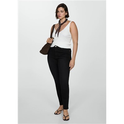 Jeans skinny tiro alto