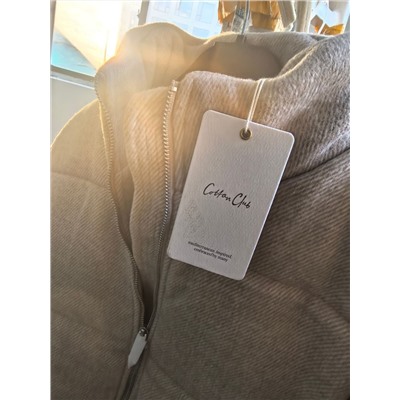 Теплая женская стеганная куртка  Cotto*n Clu*b  Цена на бирке 99,95€