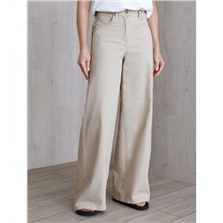 Джинсы трубы из эластичного денима средней плотности