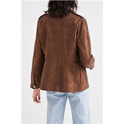 Chaqueta recta bolsillos