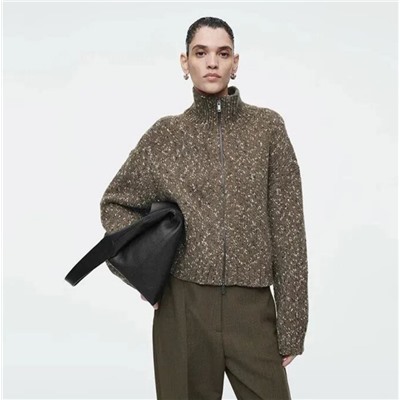 Повседневный вязаный кардиган