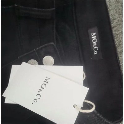 Джинсы слегка расклешенные средней и высокой талии с флисовой подкладкой МО*КО