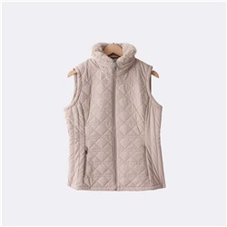 Женский  жилет с плюшевым воротником