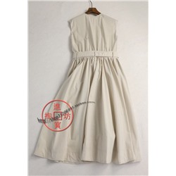 Красивое и элегантное платье  LES*S