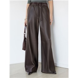 Широкие кожаные брюки-трубы с поясом