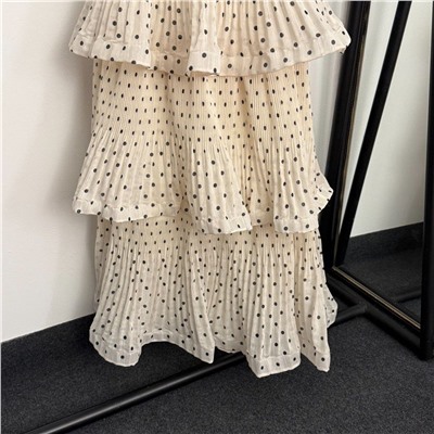 Красивое платье с воланами