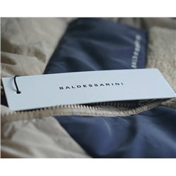 Baldessarin*i  - ещё одна модель, подходит как для мужчин, так и для женщин, экспорт