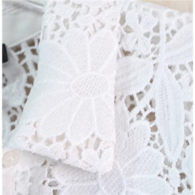 Женская рубашка с кружевом