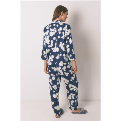 Pijama camisero largo viscosa floral azul
