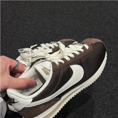 Кроссовки Nik*e Cortez