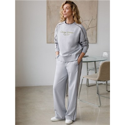 Прямые брюки с лампасами из эластичного футера двухнитки без начеса