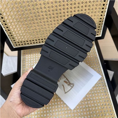 Женские ботинки  Н*М