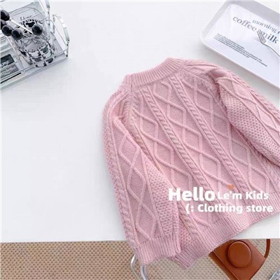 Вязанный костюм для девочек