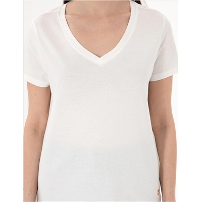 Beyaz Regular Fit V Yaka Basic Tişört