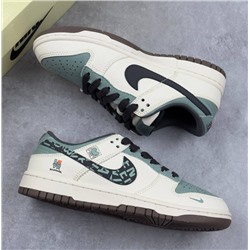 Nik*e SB Dunk Low