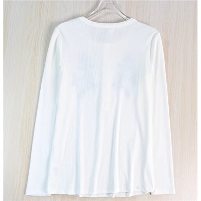 Пуловер с круглым вырезом