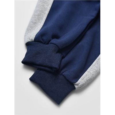 Спортивный костюм для мальчиков и девочек. Экспорт