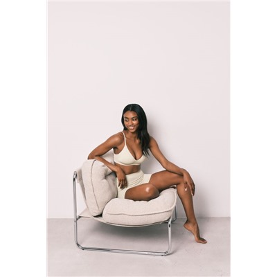 Top triangular canalé sin costuras verde