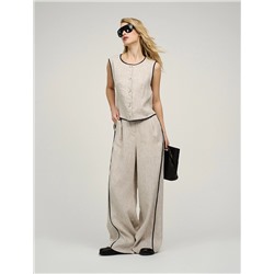 Бежевый жилет изо льна с кантами