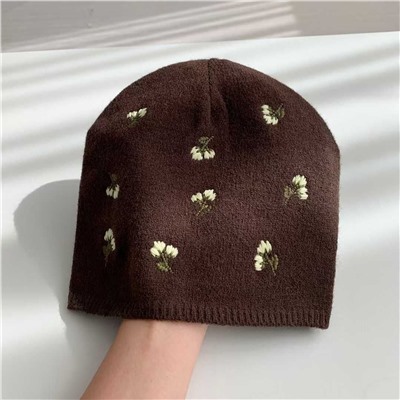 Женский вязаный комплект шапка, перчатки и шарф с вышивкой Zar*a