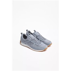 Soft sneakers