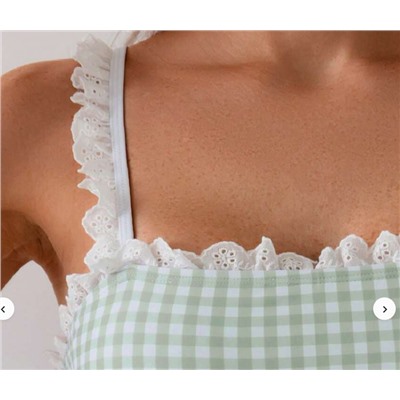 2pcs/Set Women's Green Plaid Random Floral Print Bowknot Collar Ruffle Hem Top And Shorts Set, Cute Minimalist Vest Bikini Outfit For Daily Wear For Summer Beach Vacation