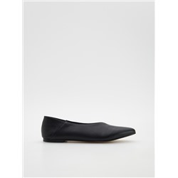 Ballerinas aus Leder