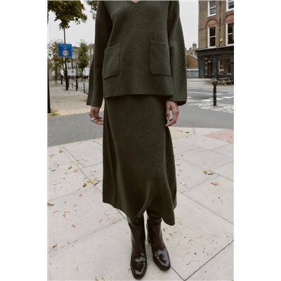 SOFT-TOUCH KNIT MIDI SKIRT