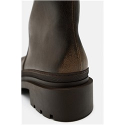FEW ITEMS LEFT FLAT BOOTS WITH RUBBERISED SOLE
