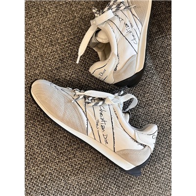 Кроссовки    качество  топ