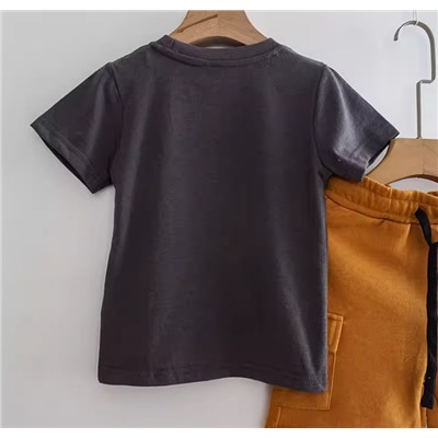 Хлопковый костюм для мальчиков на лето