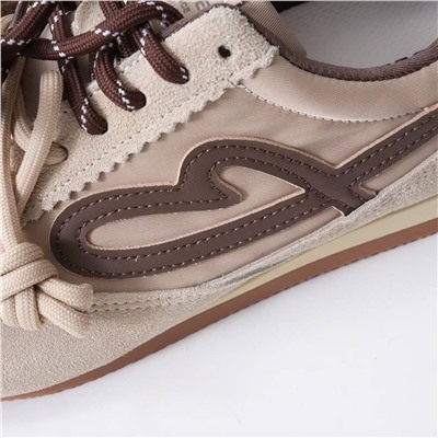 Женские/детские кроссовки