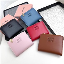 Небольшой кошелек  Mi*u Mi*u