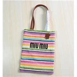 Модная контрастная сумка с вышитыми буквами через плечо  МИУ МИ*У