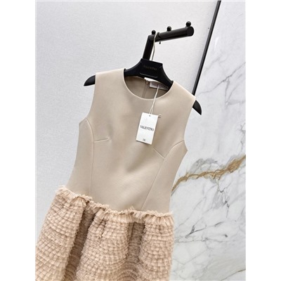 Нежное мини платье с кружевом ВАЛЕНТИН*О