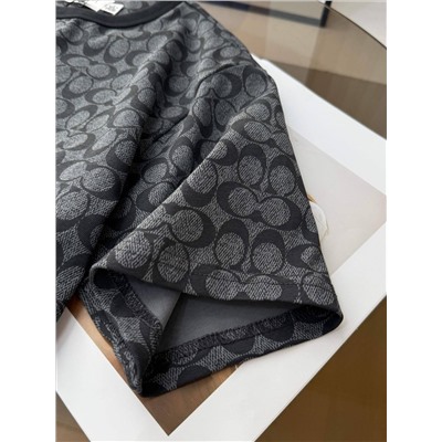 Футболка просто с монограммой    КОУ*Ч