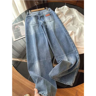 Женские очень мягкие джинсы с выделенным геометрическим рисунком АЛЕКСАНДР ВАН*Г