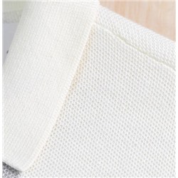 Мягкий и контрастный вязаный кардиган с короткими рукавами и отворотами