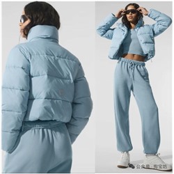 Женская теплая короткая куртка  Al*o