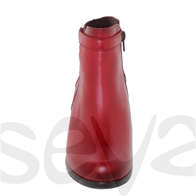 Tupie, BOTA SEÑORA PIEL