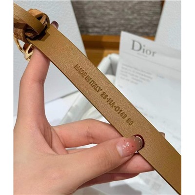 Женский ремень из натуральной замши с красивыми стразами на порядке   DIO*R  Montaign*e Juli*e